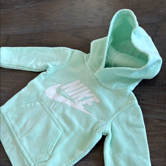 NIKE Club Fleece Hoodie + Pants Set (2T) - Picture 2 of 10